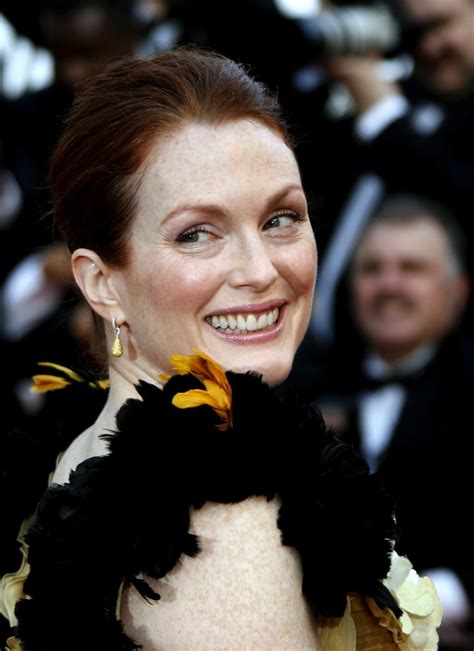 julianne moore nackt|Julianne Moore nude in hot and Sex Videos.